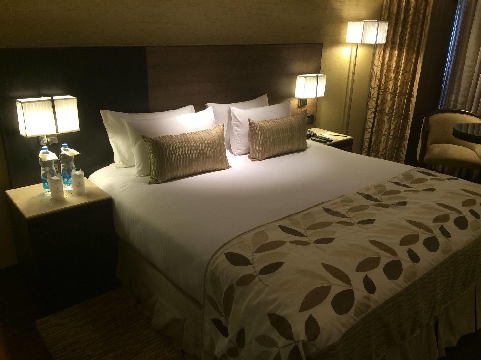 Hotel Vrisa Dzsaipur Kültér fotó